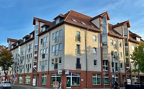 Eigenes Apartment im Herzen der Stadt mit Balkon und WLAN